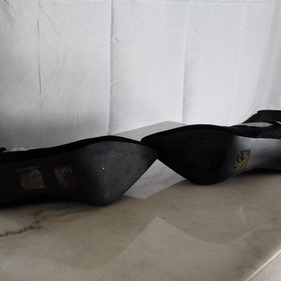 Let the sparkle begin - Picture 3 of 6